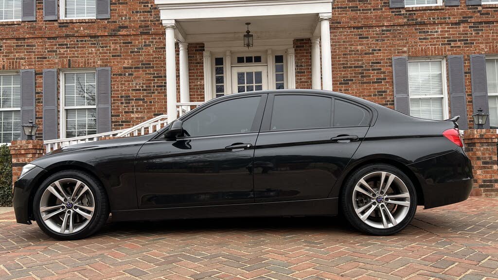 2013 BMW 3 Series 335i Sedan RWD