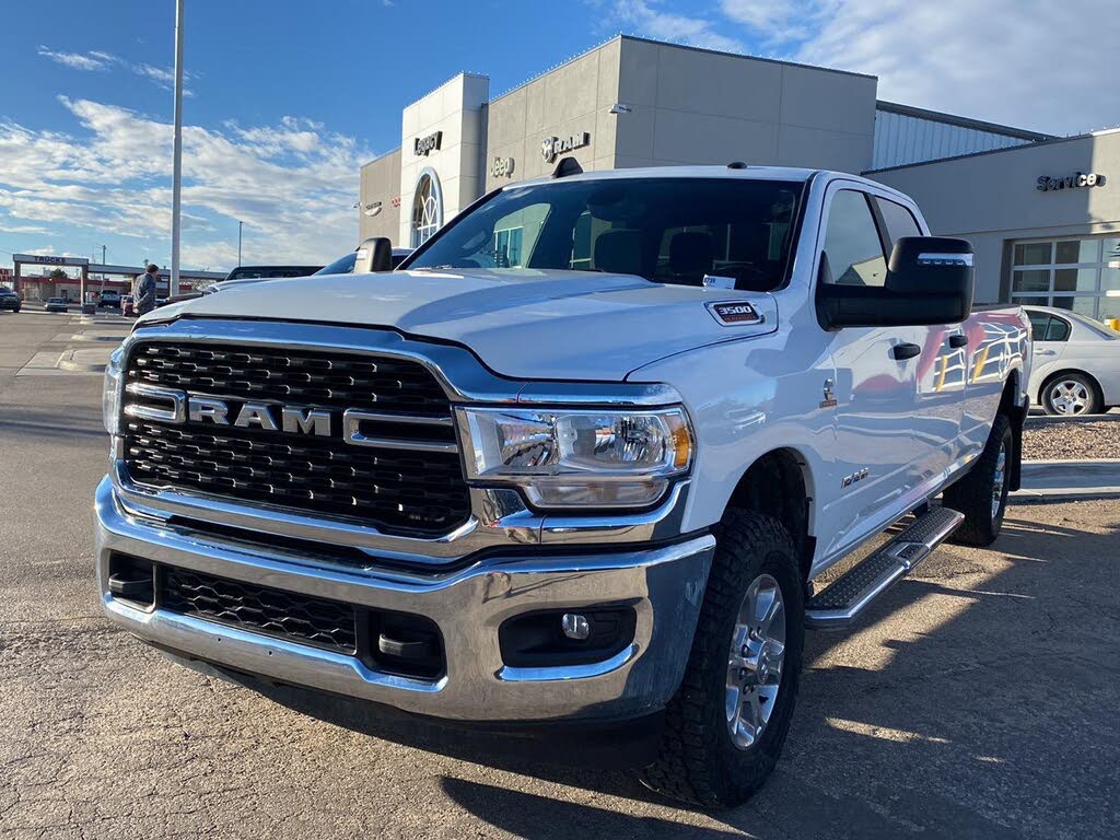 2024 RAM 3500 Big Horn Crew Cab LB 4WD