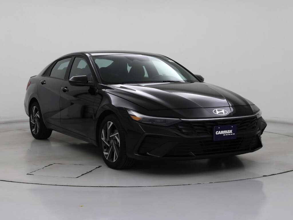 2025 Hyundai Elantra SEL Sport FWD