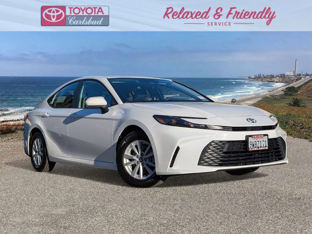 2026 Toyota Camry LE FWD