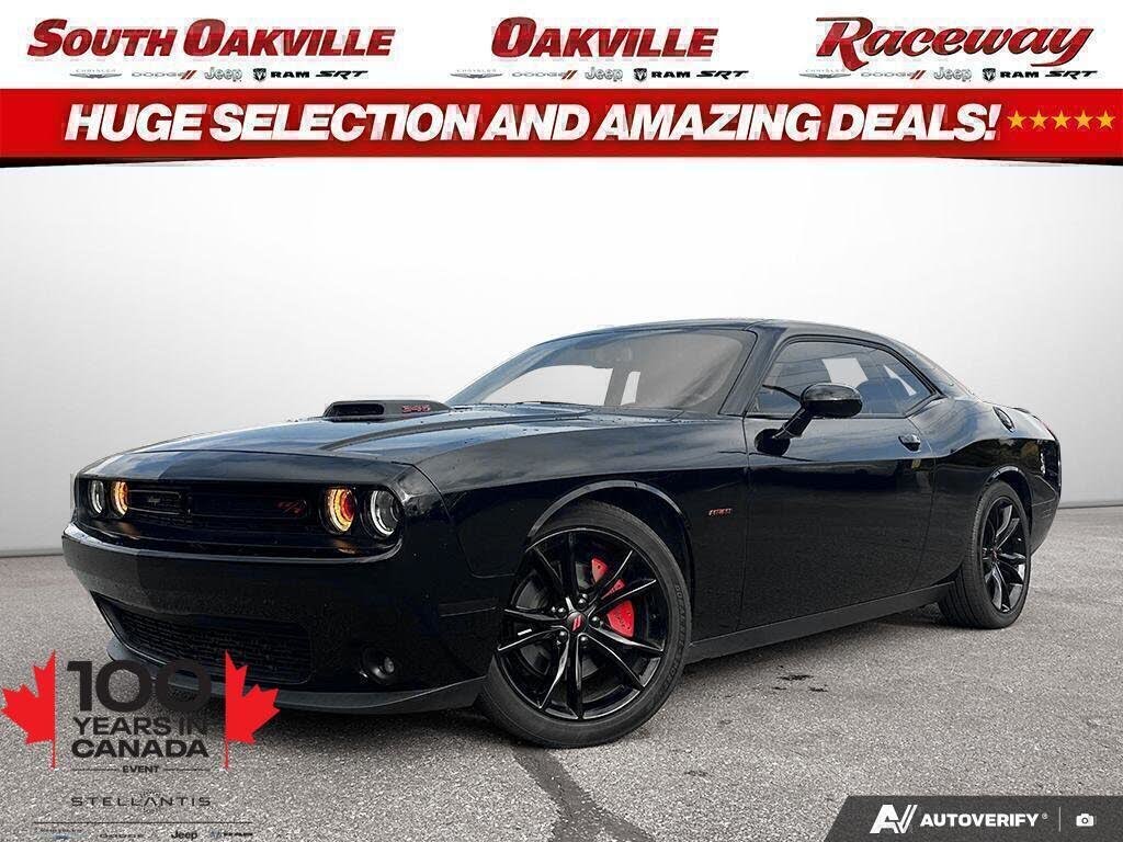 2017 Dodge Challenger R/T Shaker RWD