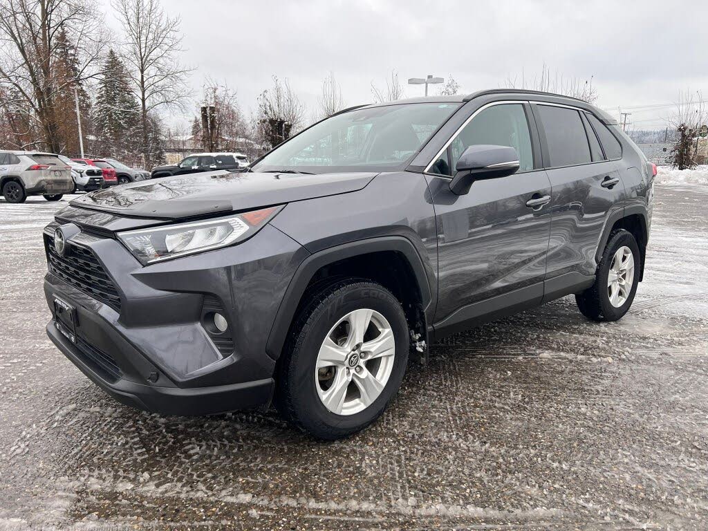 2020 Toyota RAV4 XLE AWD