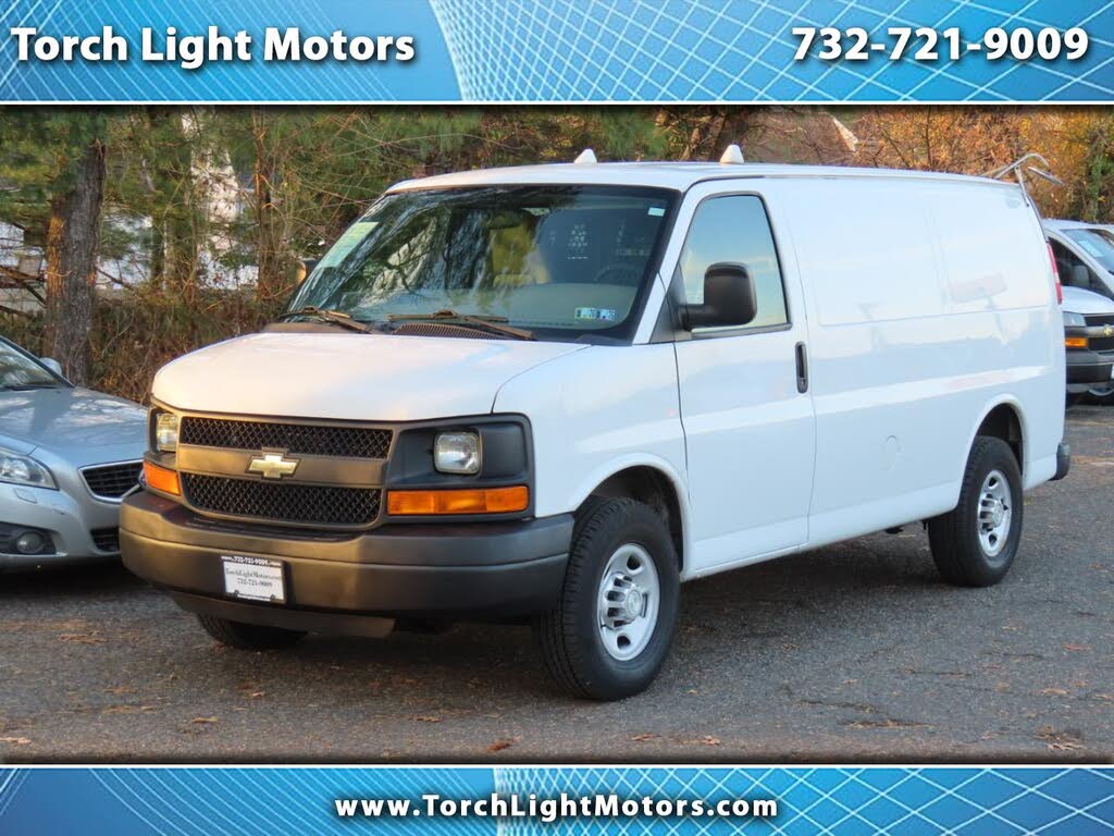 2015 Chevrolet Express Cargo 2500 RWD