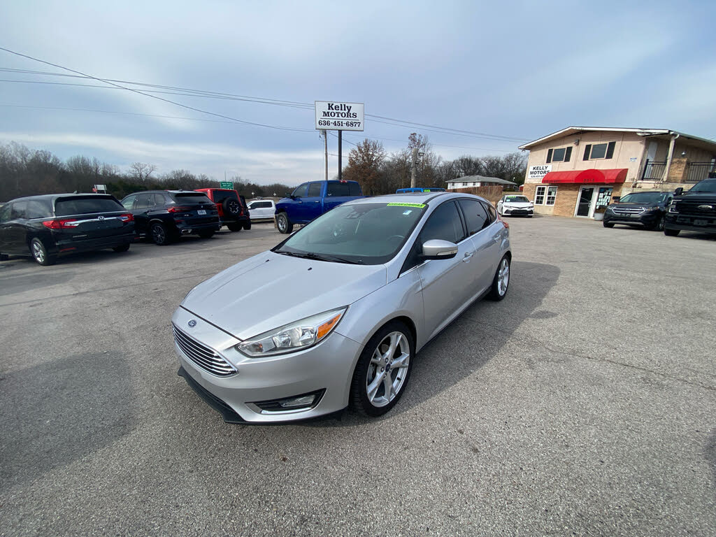 2015 Ford Focus Titanium Hatchback