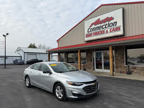 Chevrolet Malibu LS FWD