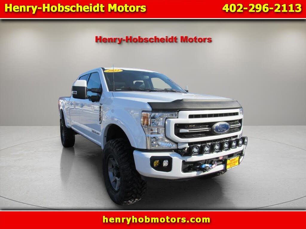 2022 Ford F-250 Super Duty Lariat Crew Cab 4WD