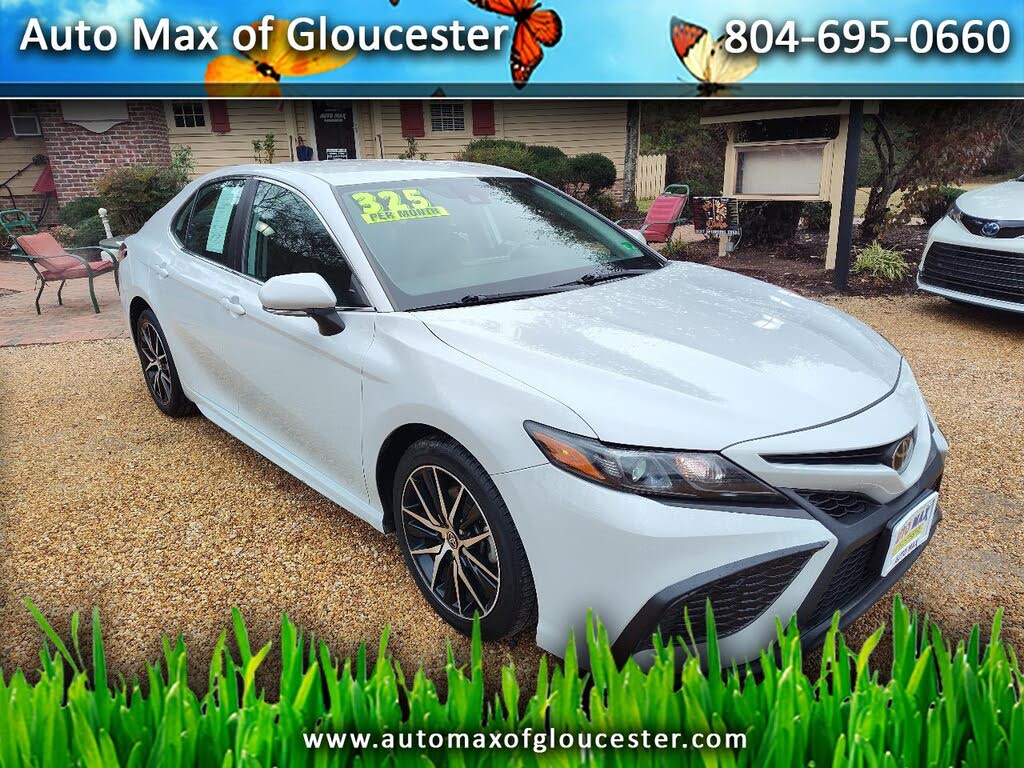 2022 Toyota Camry SE FWD