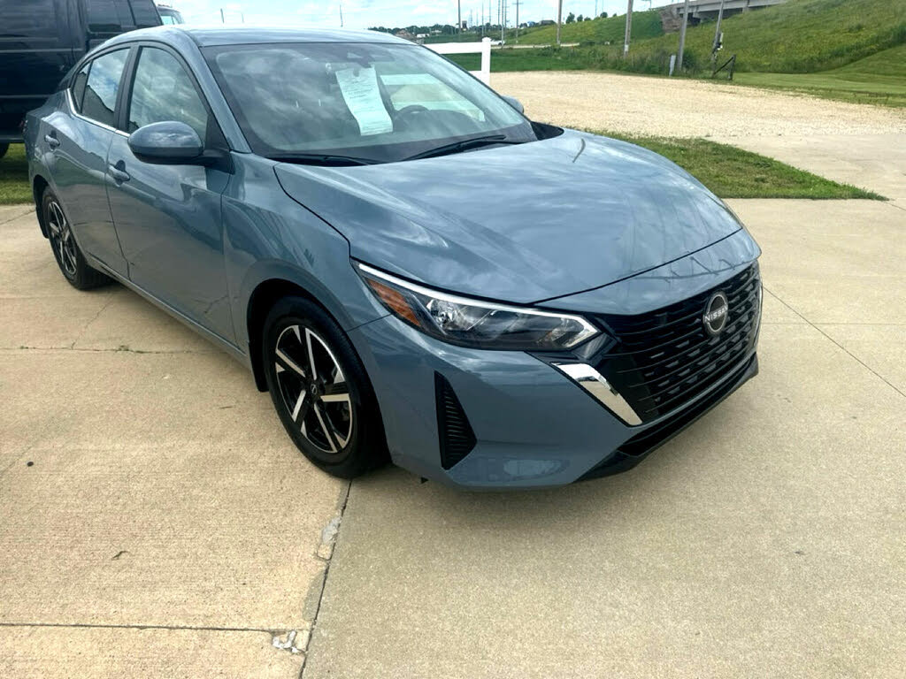 2024 Nissan Sentra SV FWD