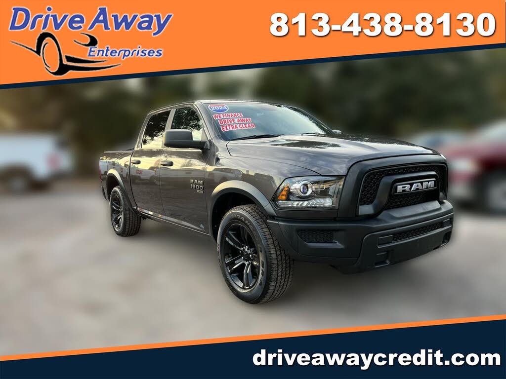 2024 RAM 1500 Classic Warlock Crew Cab 4WD
