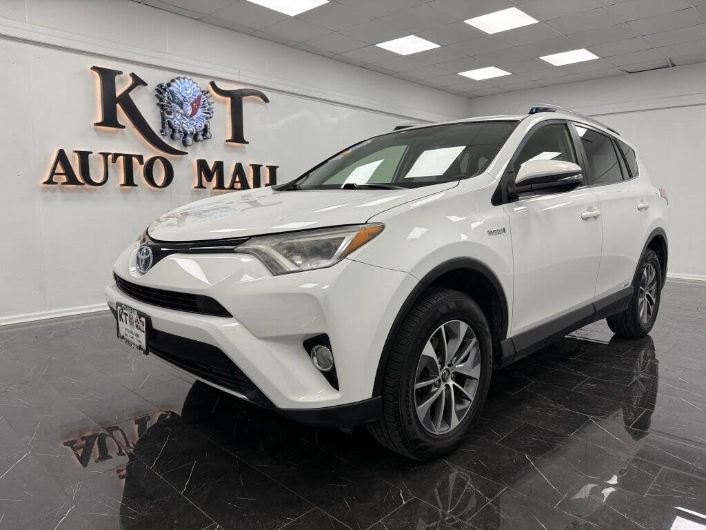 2016 Toyota RAV4 Hybrid XLE AWD