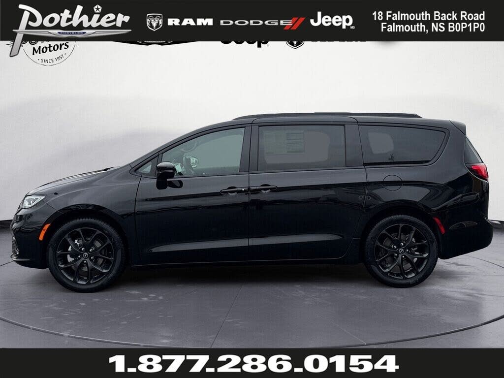 2026 Chrysler Pacifica Select FWD