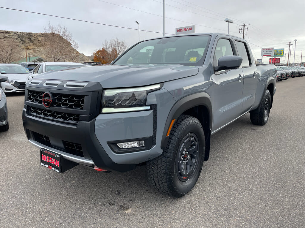 2026 Nissan Frontier PRO-4X Crew Cab LB 4WD