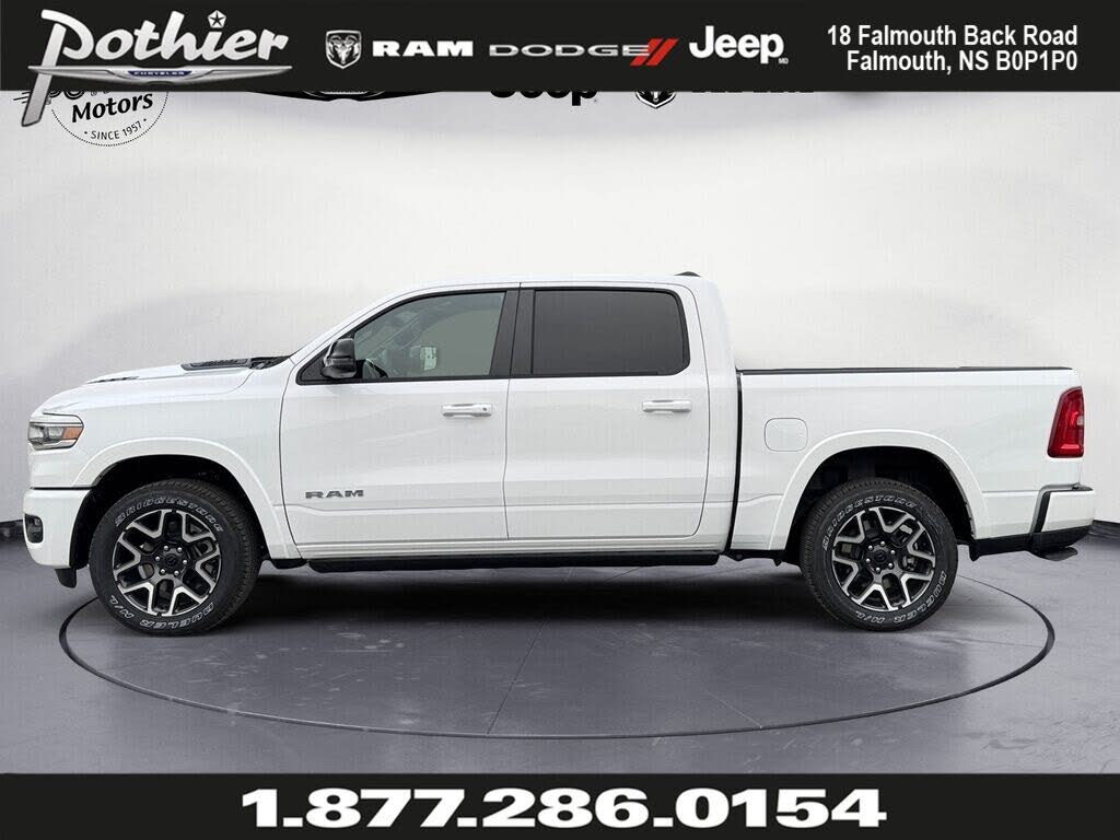 RAM 1500 Laramie Crew Cab 4WD 2026