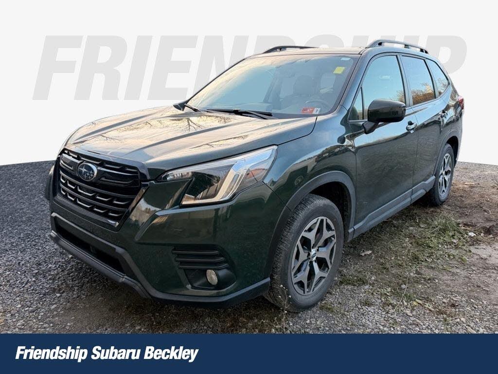 2023 Subaru Forester Premium Crossover AWD