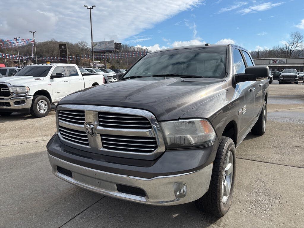 2015 RAM 1500 Big Horn Crew Cab 4WD