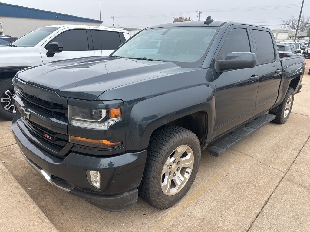 2018 Chevrolet Silverado 1500 LT Crew Cab 4WD