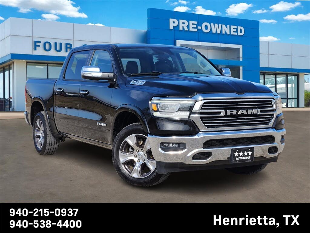 2022 RAM 1500 Laramie Crew Cab 4WD