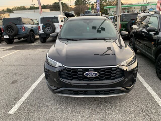 2023 Ford Escape ST-Line FWD