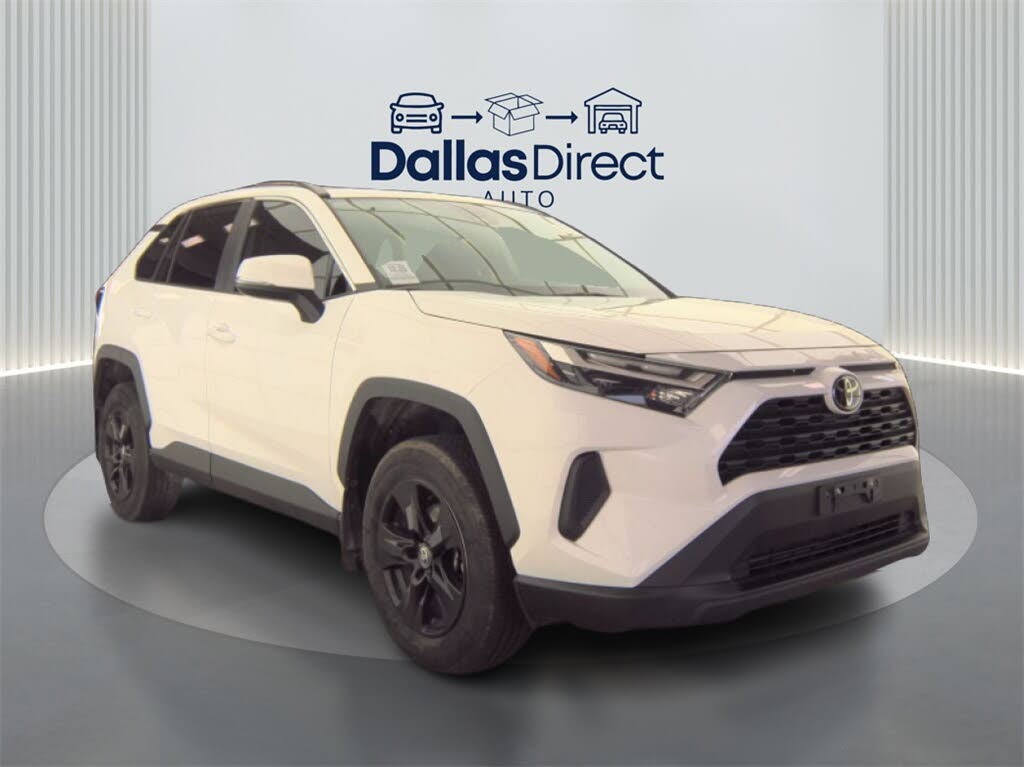 2023 Toyota RAV4 XLE FWD
