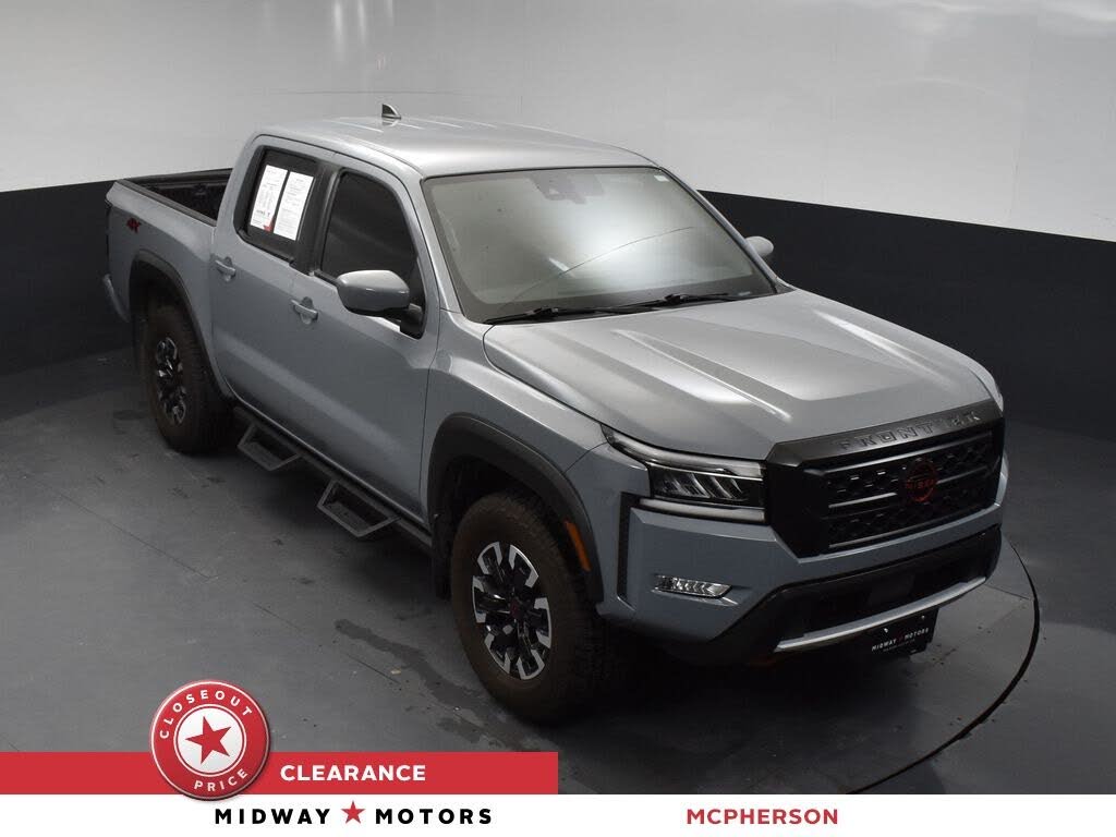 2024 Nissan Frontier PRO-4X Crew Cab 4WD