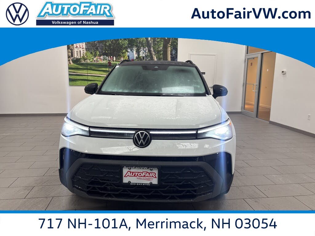 2026 Volkswagen Taos SE Black 4Motion