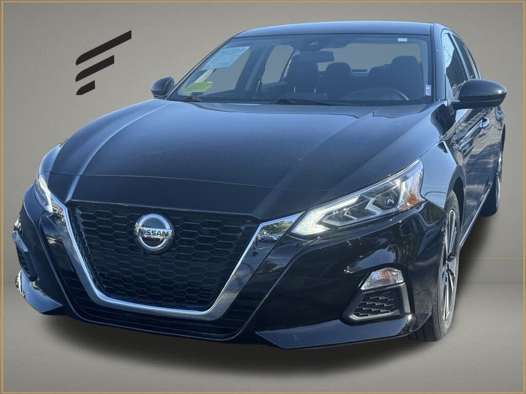 2022 Nissan Altima 2.5 SV FWD