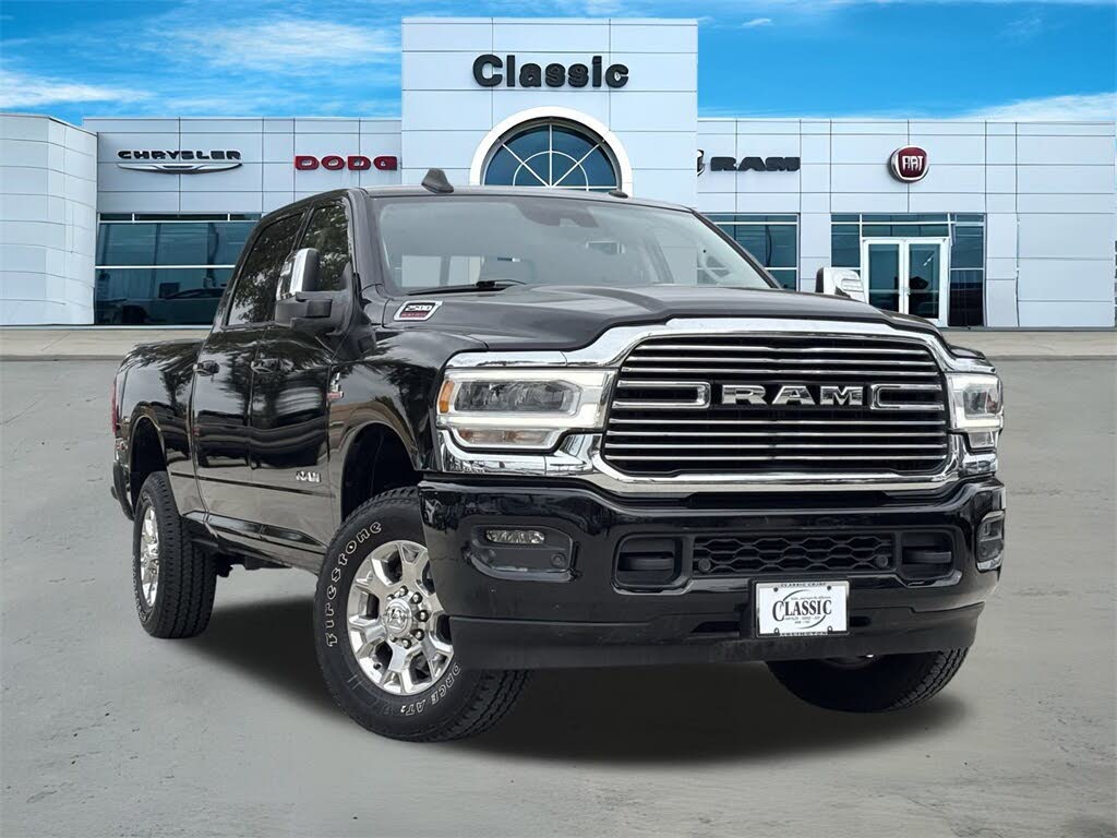 2024 RAM 2500 Laramie Crew Cab 4WD