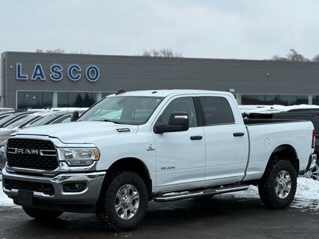 2024 RAM 2500 Big Horn Crew Cab 4WD