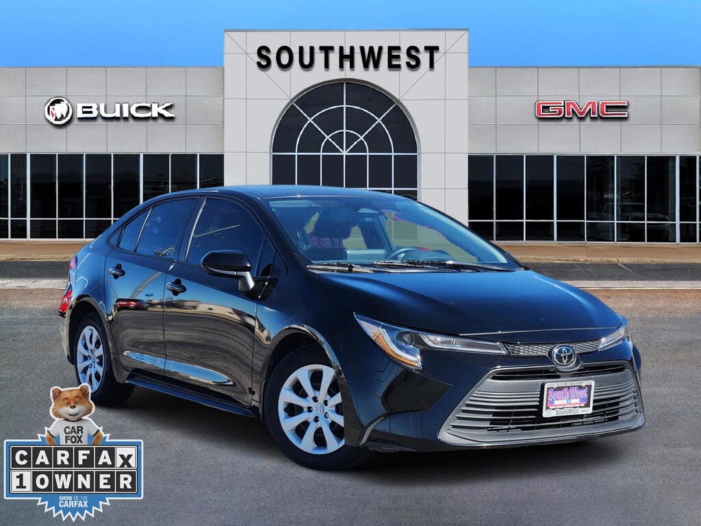 2024 Toyota Corolla LE FWD