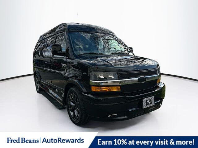 2025 Chevrolet Express Cargo 2500 RWD