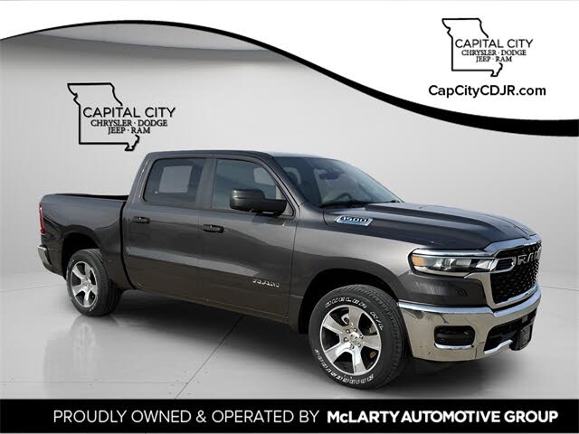 2025 RAM 1500 Tradesman Crew Cab 4WD