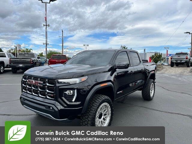 2025 GMC Canyon AT4 Crew Cab 4WD