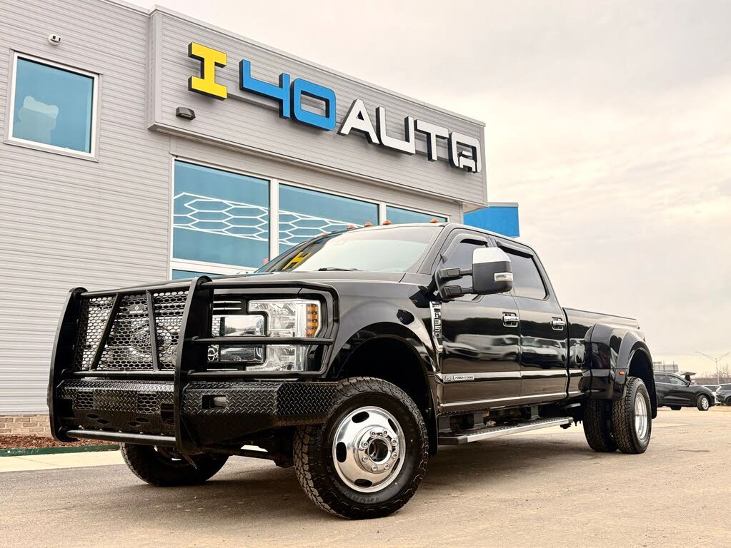 2018 Ford F-350 Super Duty Lariat Crew Cab LB DRW 4WD