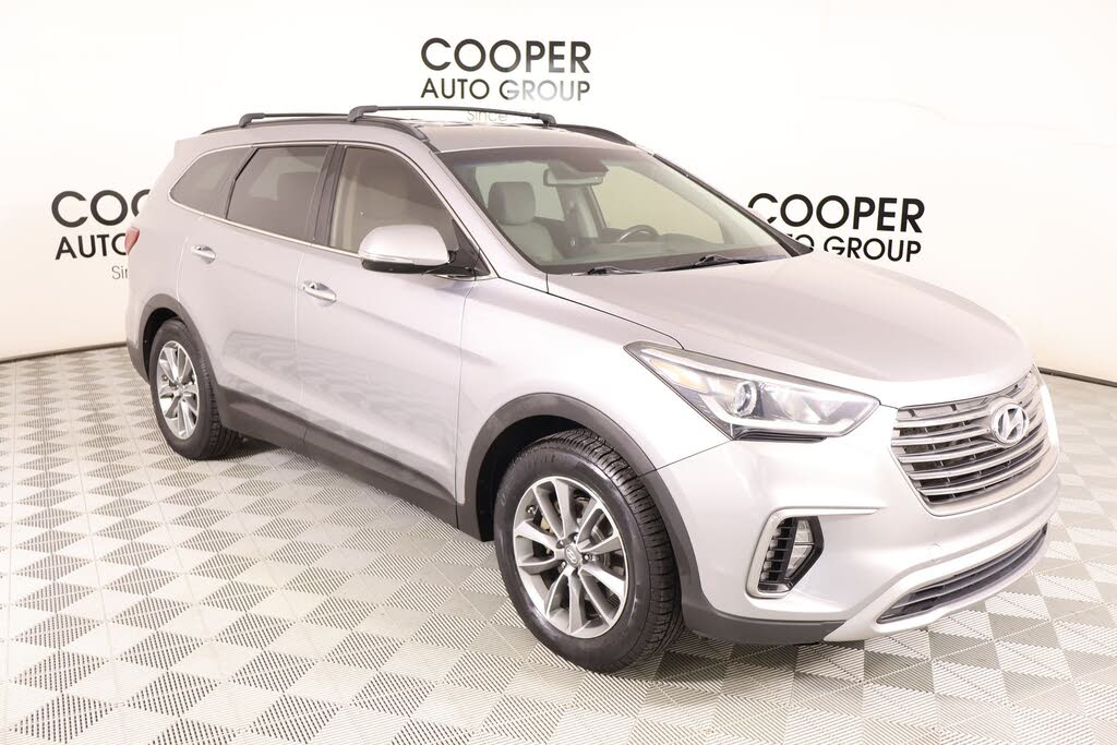 2018 Hyundai Santa Fe SE FWD