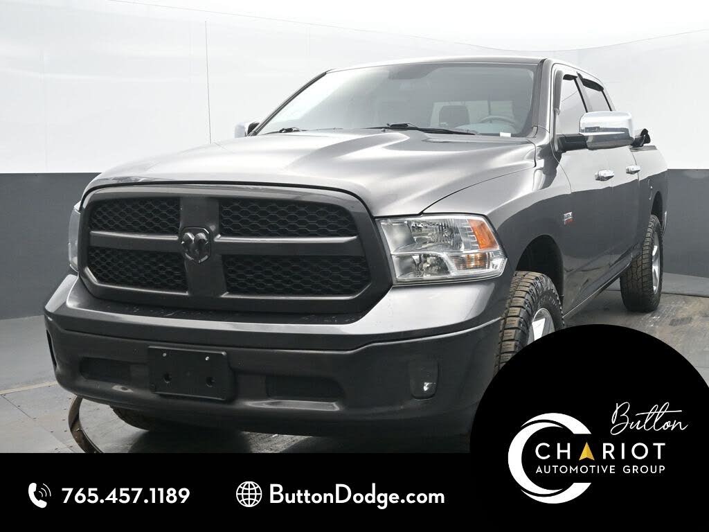 2019 RAM 1500 Classic SLT Crew Cab 4WD