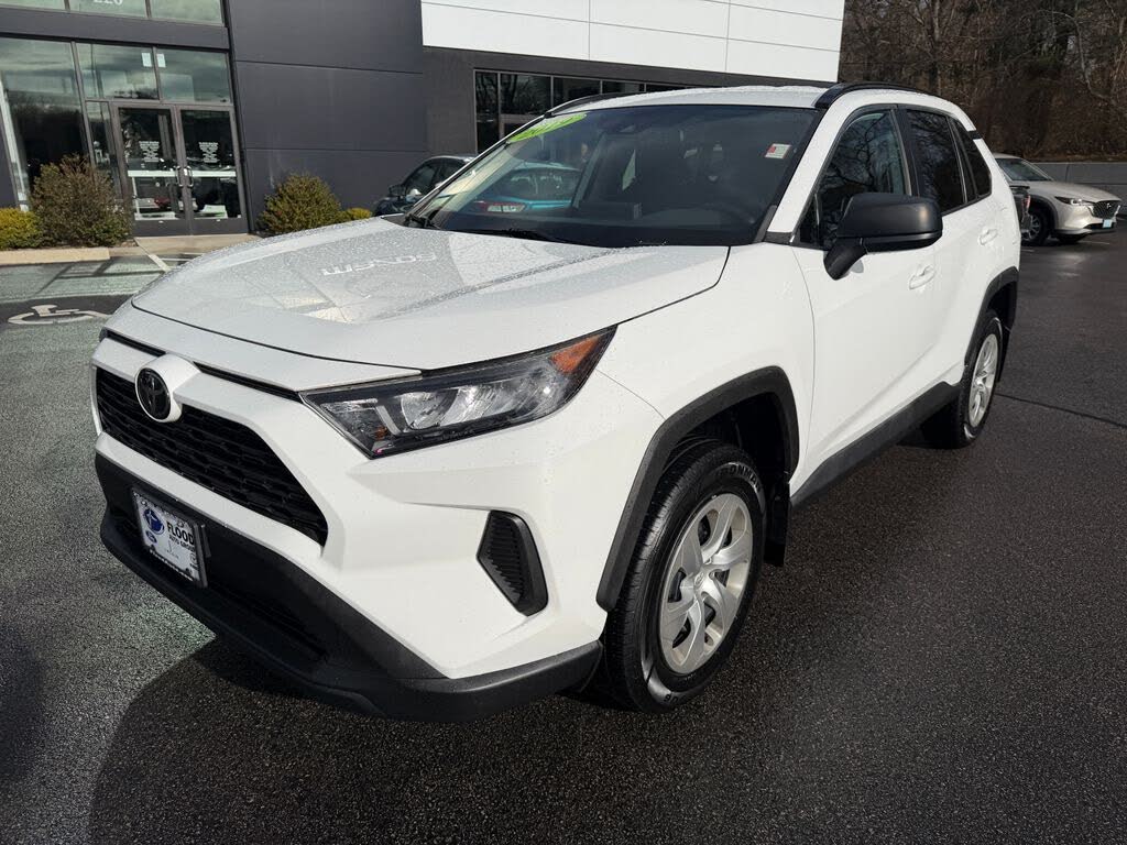 2019 Toyota RAV4 LE FWD