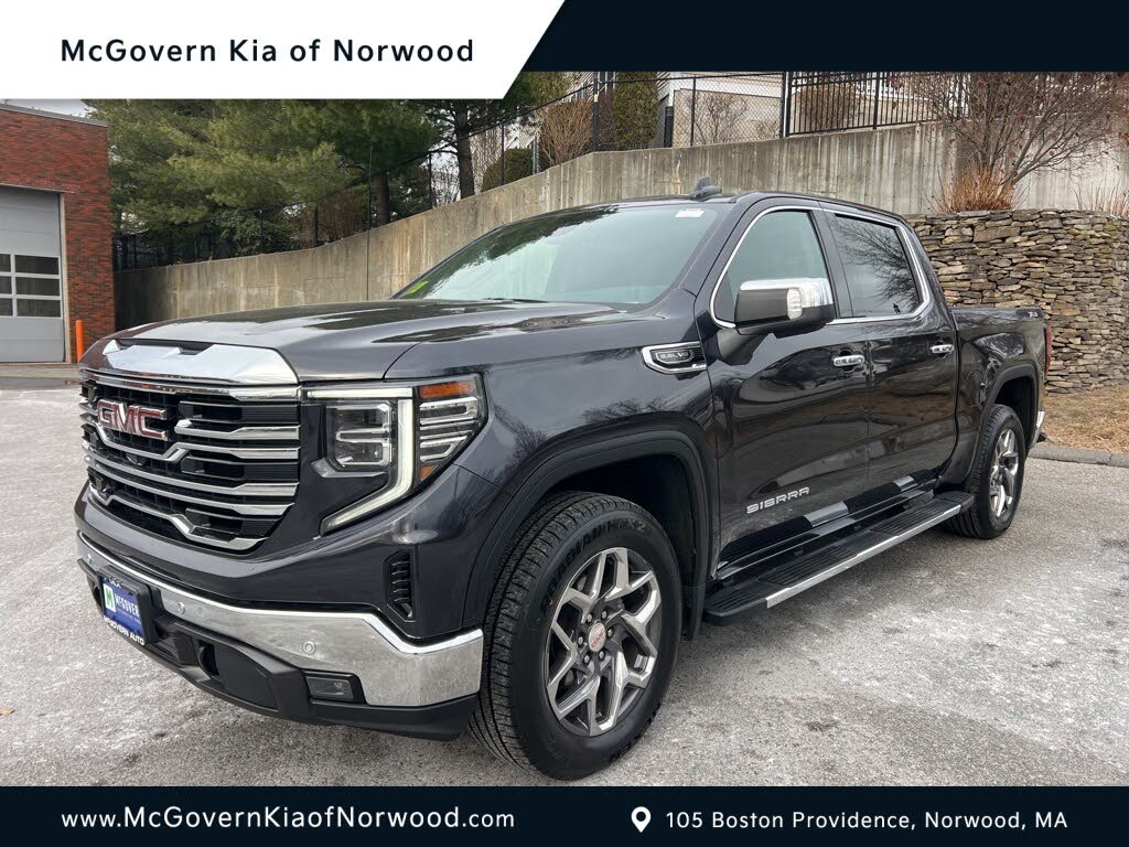 2022 GMC Sierra 1500 SLT Crew Cab 4WD