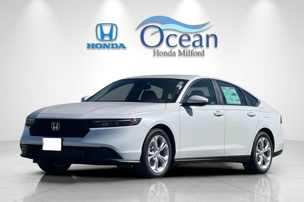 2025 Honda Accord LX FWD