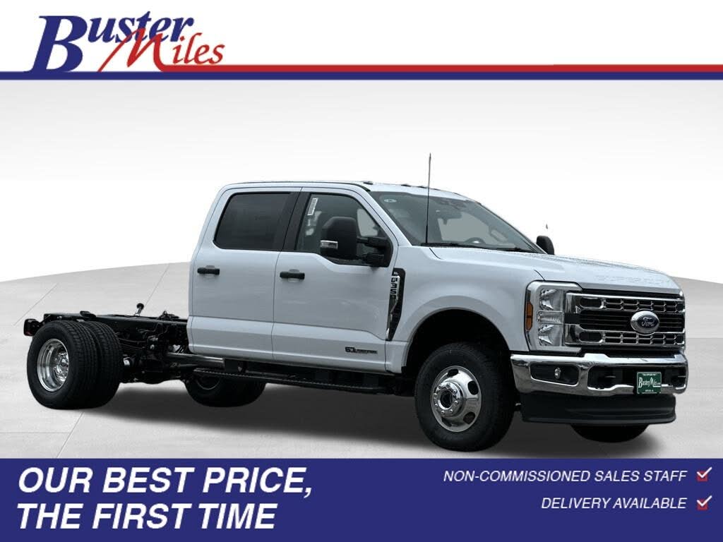 2026 Ford F-350 Super Duty Chassis XL Crew Cab DRW 4WD