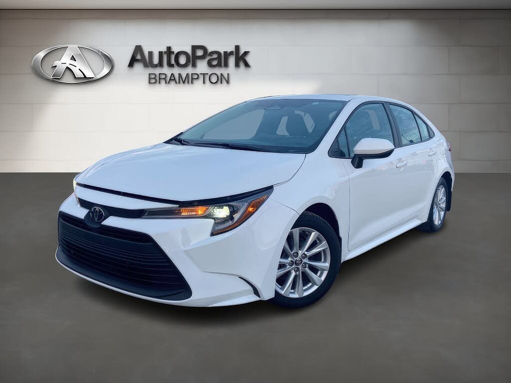 2023 Toyota Corolla LE FWD