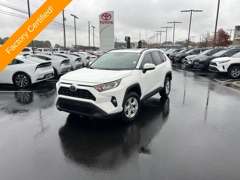 2019 Toyota RAV4 XLE FWD