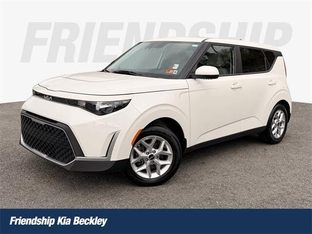2023 Kia Soul LX FWD