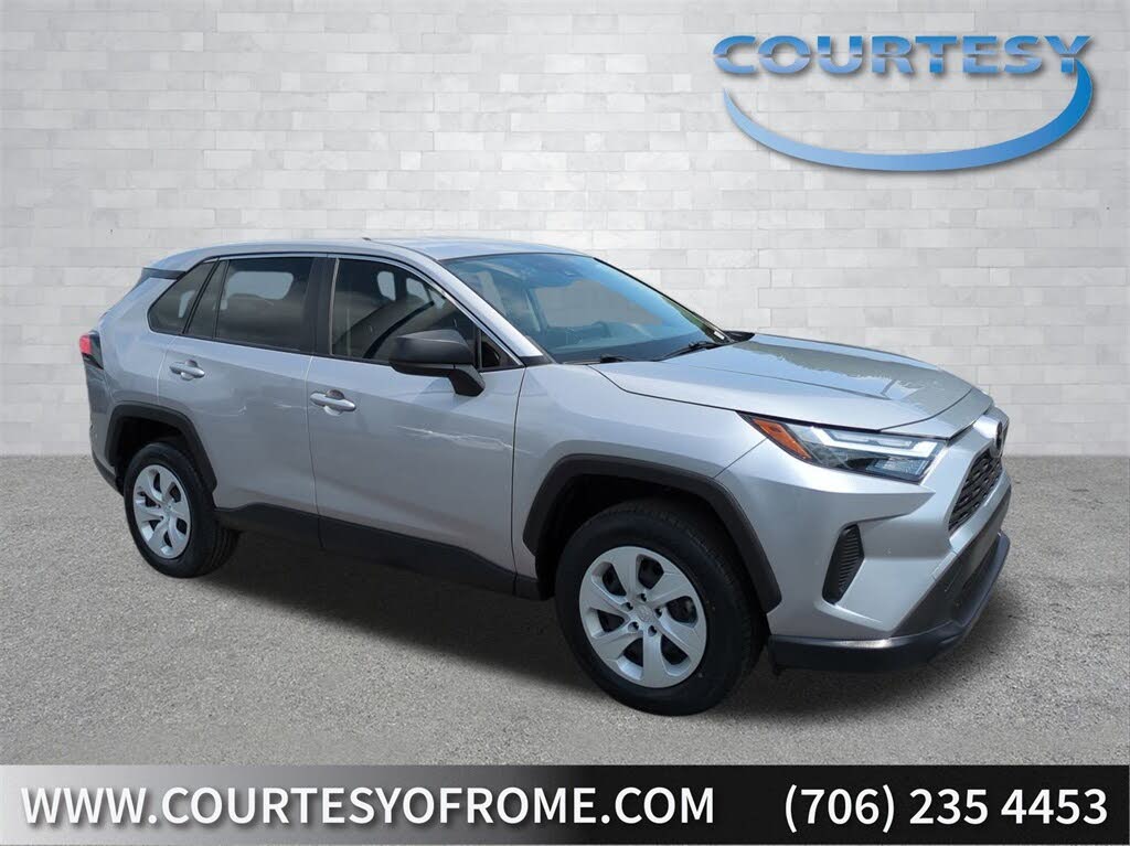 2023 Toyota RAV4 LE FWD