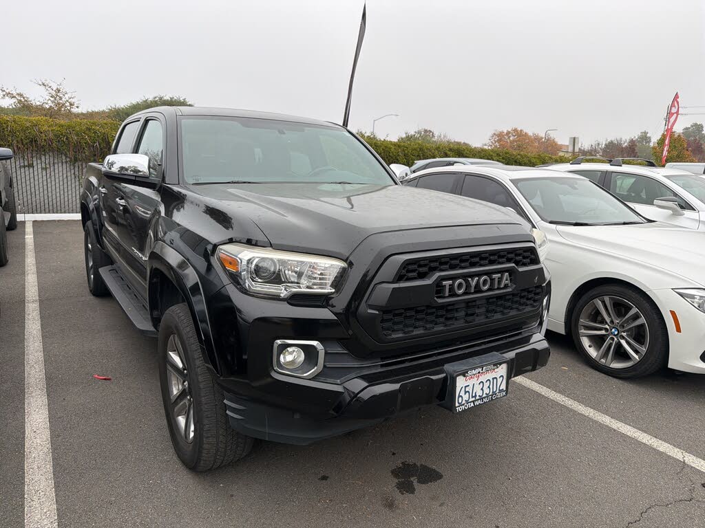 2017 Toyota Tacoma Limited V6 Double Cab 4WD