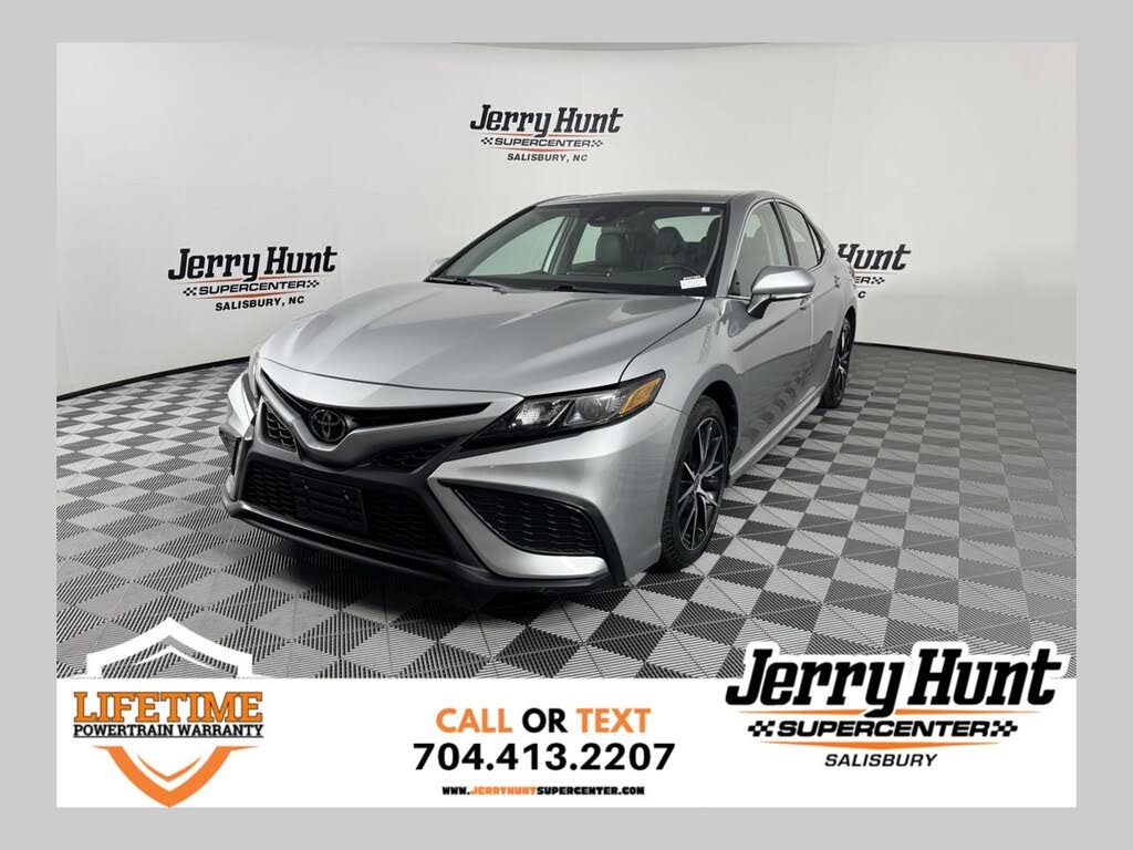 2023 Toyota Camry SE FWD