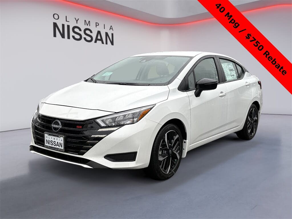 2025 Nissan Versa SR FWD