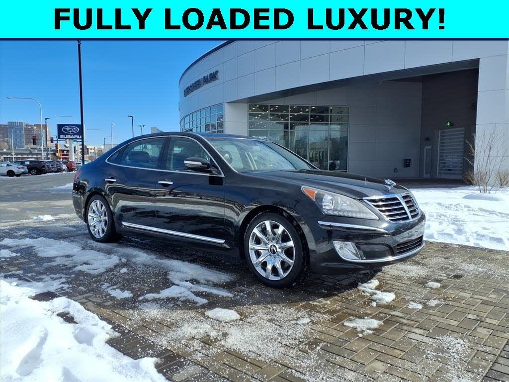 2012 Hyundai Equus Signature RWD