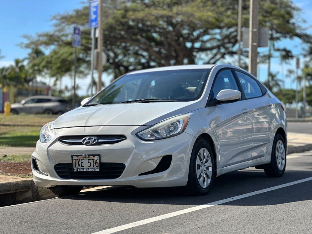 2016 Hyundai Accent SE Sedan FWD