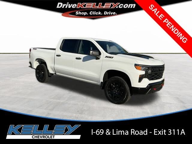 2023 Chevrolet Silverado 1500 Custom Trail Boss Crew Cab 4WD