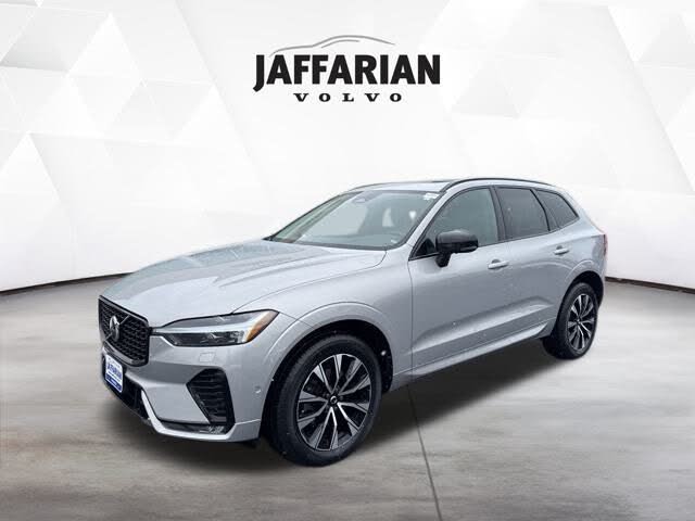 2023 Volvo XC60 B5 Plus Dark Theme AWD